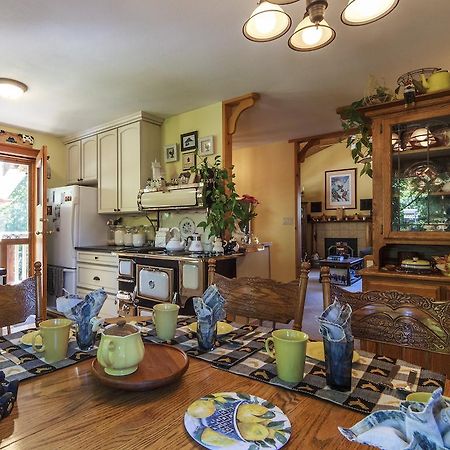 Golden Dreams B&B Whistler Luaran gambar