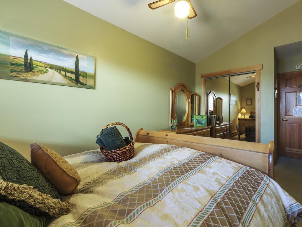 Golden Dreams B&B Whistler Bilik gambar